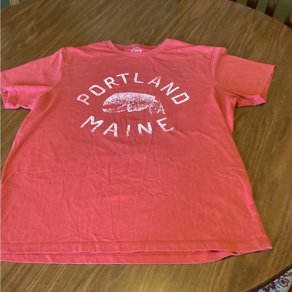 J Crew Large T-shirt light red says Portland Maine